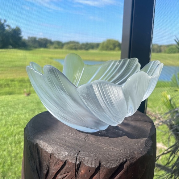 Vintage Mikasa SPUN SILK 10 1/2”Crystal Bowl~Frosted Swirl Sculpted Art~Germany - Picture 1 of 12